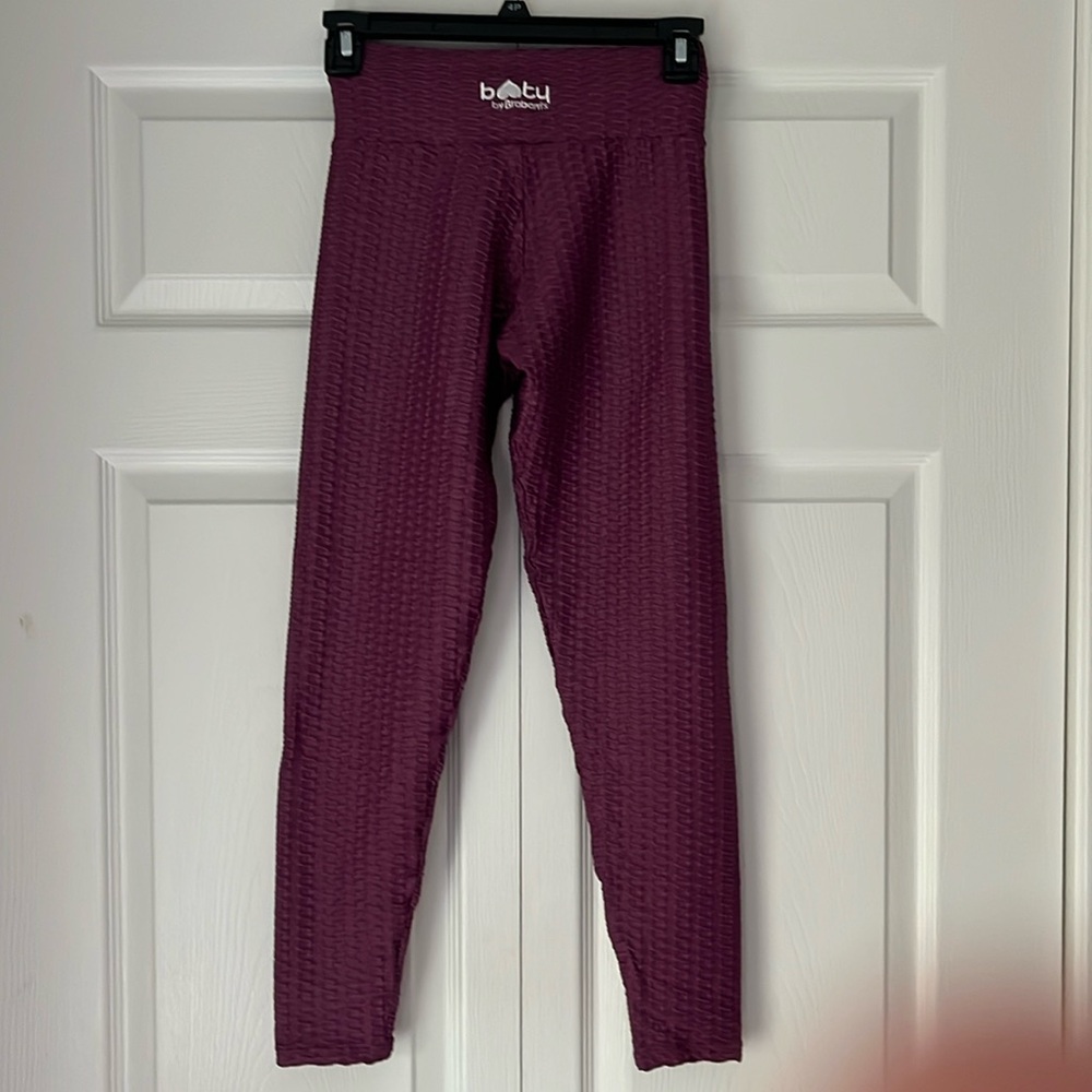 Booty by Brabants leggings. One size. Raspberry color